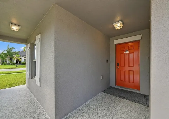 Photo 3 of Single family home for sale at 16681 Carlton Pond St, Wimauma, FL 33598 | MLS# TB8555278 | Listing updated on 2026-10-07
