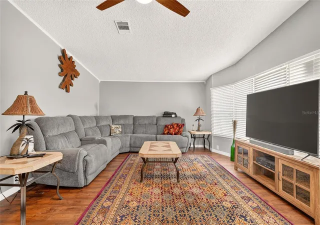Photo 4 of Manufactured home for sale at 3401 Rainbow Rd, Tavares, FL 32778 | MLS# G5118691 | Listing updated on 2026-10-06