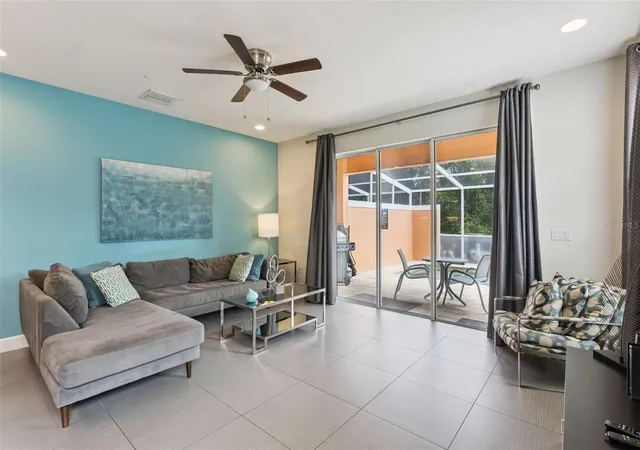 Photo 3 of Townhouse for sale at 1440 Retreat Cir, Clermont, FL 34714 | MLS# O6447538 | Listing updated on 2026-10-07