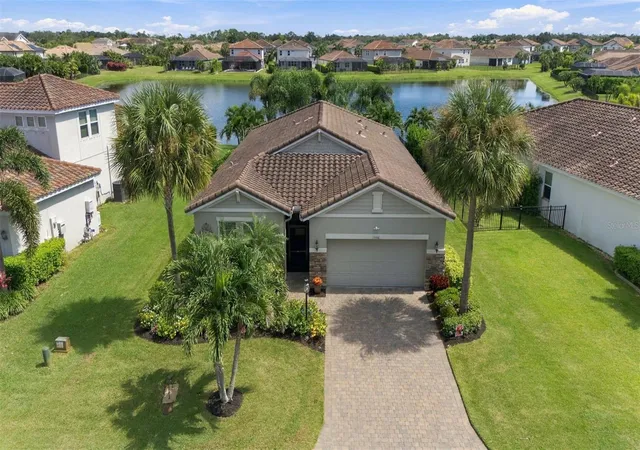 Photo 3 of Single family home for sale at 13316 Saw Palm Crk Trl, Bradenton, FL 34211 | MLS# A4708617 | Listing updated on 2026-10-16