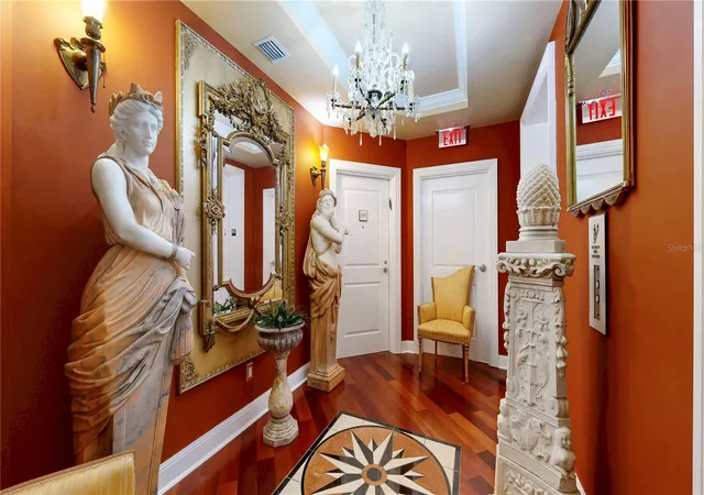 Photo 4 of Condo for sale at 450 Knights Run Ave #1701, Tampa, FL 33602 | MLS# TB8555286 | Listing updated on 2026-10-27