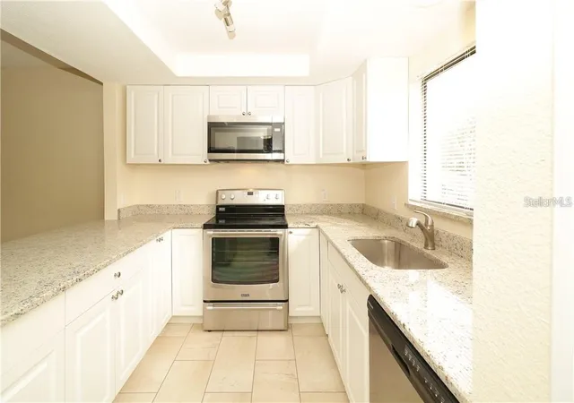 Photo 3 of House for sale at 7851 Pinehurst Dr, Spring Hill, FL 34606 | MLS# W7890118 | Listing updated on 2026-10-06