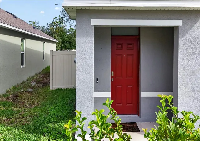 Photo 4 of Single family home for sale at 488 Pelham Park Dr, Deland, FL 32720 | MLS# L4965571 | Listing updated on 2026-10-07