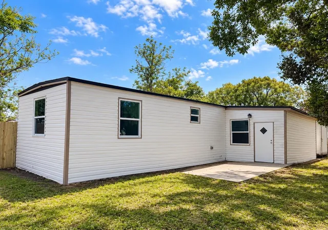Photo 1 of Manufactured home for sale at 4431 Crossen Dr, Orlando, FL 32822 | MLS# O6447546 | Listing updated on 2026-10-06