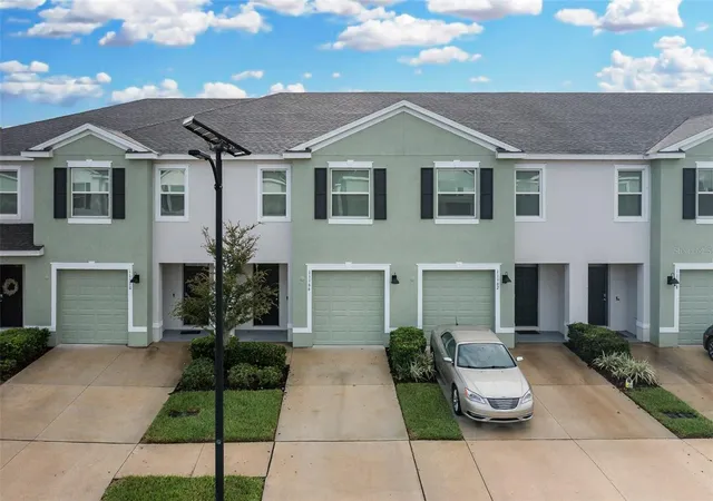 Photo 1 of Townhouse for sale at 11166 Crescent Deer Dr, Land O Lakes, FL 34638 | MLS# W7890121 | Listing updated on 2026-10-11