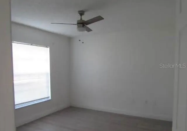 Photo 3 of Single family home for sale at 1009 Fort Smith Blvd, Deltona, FL 32725 | MLS# O6447560 | Listing updated on 2026-10-06
