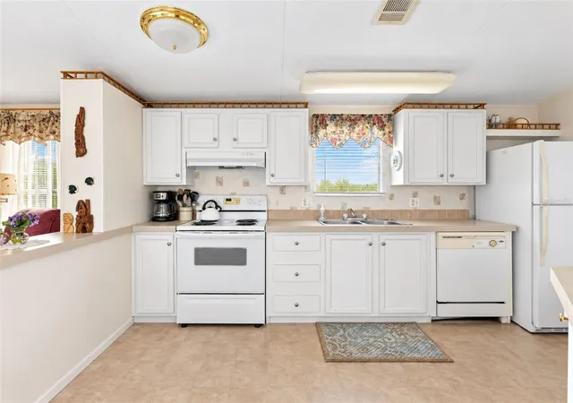 Photo 2 of Manufactured home for sale at 7337 Hedwig Ct, Port Charlotte, FL 33981 | MLS# C7531611 | Listing updated on 2026-10-06