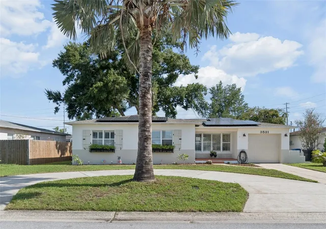 Photo 4 of Single family home for sale at 3531 29th Avenue N, Saint Petersburg, FL 33713 | MLS# TB8555298 | Listing updated on 2026-10-17