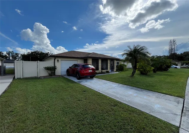 Photo 2 of Single family home for sale at 220 Mississippi Woods Ln, Orlando, FL 32824 | MLS# O6447577 | Listing updated on 2026-10-08