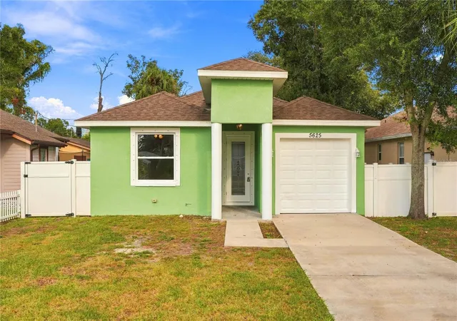 Photo 1 of Single family home for sale at 5625 35th Way N, Saint Petersburg, FL 33714 | MLS# TB8555306 | Listing updated on 2026-10-07