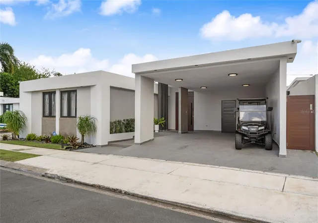 Photo 1 of Single family home for sale at Jj12 Rosa De Los Vientos, Dorado, PR 00646 | MLS# PR9124750 | Listing updated on 2026-10-07