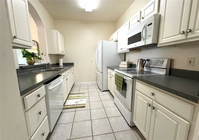 Photo 3 of Condo for sale at 13524 Turtle Marsh Loop #627, Orlando, FL 32837 | MLS# S5158958 | Listing updated on 2026-10-07