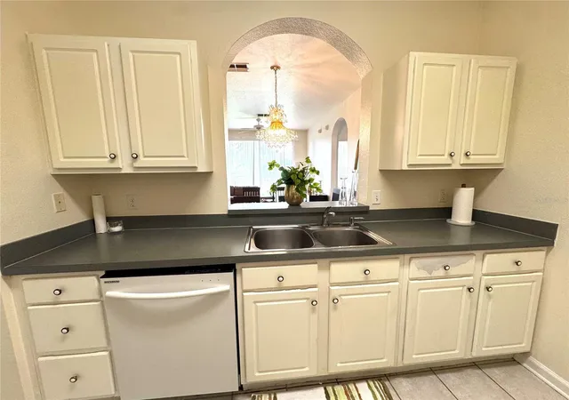 Photo 3 of Condo for sale at 13524 Turtle Marsh Loop #627, Orlando, FL 32837 | MLS# S5158958 | Listing updated on 2026-10-07