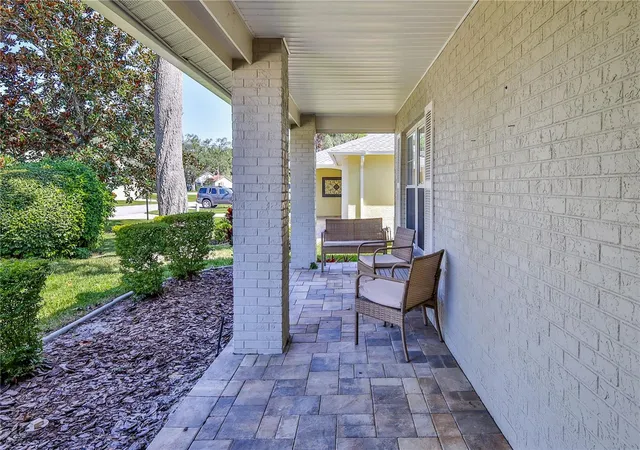 Photo 4 of Single family home for sale at 6428 Plantation Rd, Spring Hill, FL 34606 | MLS# W7890122 | Listing updated on 2026-10-15