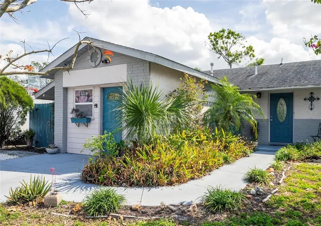 Single family home for sale at 1108 65th Avenue W, BRADENTON, FL 34207 | MLS# A4708631