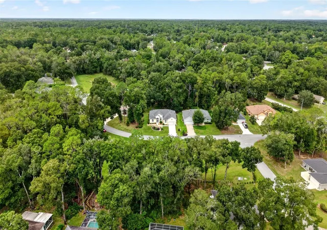 Photo 1 of Single family home for sale at 9977 Sw 192nd Circle, Dunnellon, FL 34432 | MLS# OM733520 | Listing updated on 2026-10-07