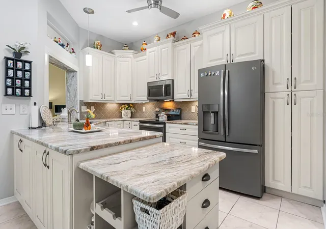 Photo 2 of Single family home for sale at 4202 Augusta Ter E, Bradenton, FL 34203 | MLS# TB8555320 | Listing updated on 2026-10-08