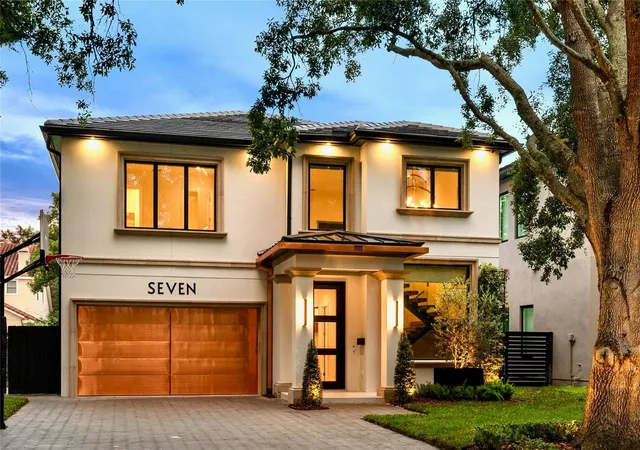 Single family home for sale at 7 W New Hampshire St, ORLANDO, FL 32804 | MLS# O6447595