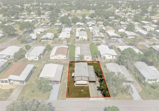 Photo 3 of Manufactured home for sale at 8489 Fleetway Ave, Brooksville, FL 34613 | MLS# W7890124 | Listing updated on 2026-10-07