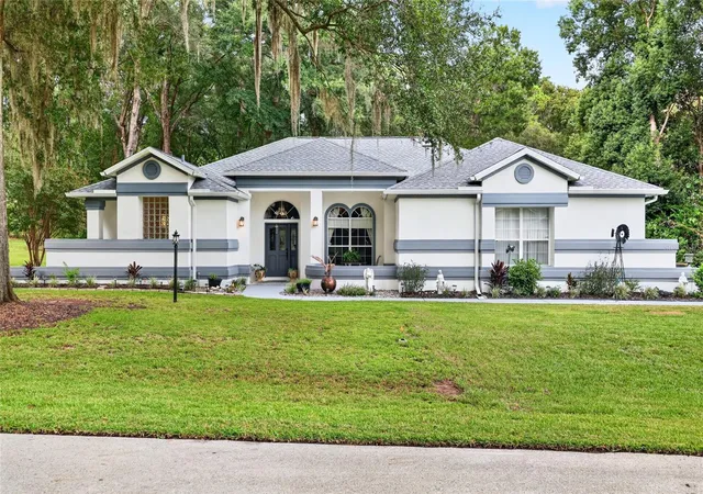 Photo 2 of Single family home for sale at 19175 Sw 93rd Loop, Dunnellon, FL 34432 | MLS# OM733522 | Listing updated on 2026-10-07