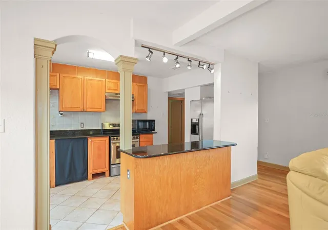 Photo 1 of Single family home for sale at 1559 Bayshore Blvd, Dunedin, FL 34698 | MLS# TB8555335 | Listing updated on 2026-10-07
