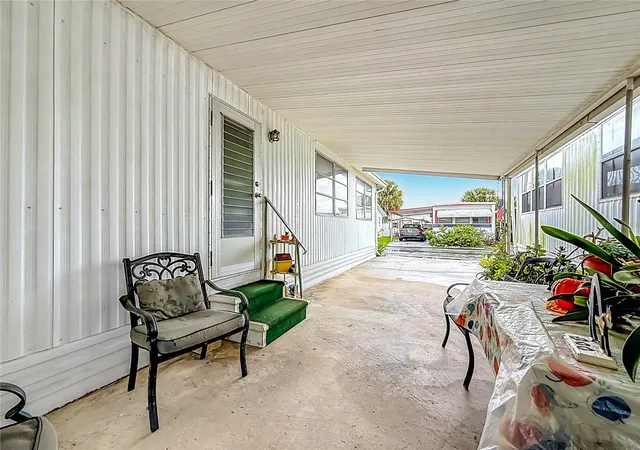 Photo 3 of Manufactured home for sale at 7490 46th Avenue N #101, Saint Petersburg, FL 33709 | MLS# S5158967 | Listing updated on 2026-10-10