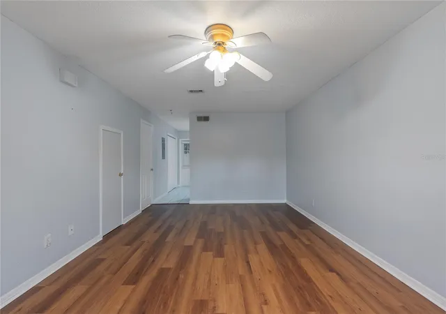 Photo 3 of Townhouse for sale at 37314 Embassy Park Ln, Dade City, FL 33525 | MLS# TB8555343 | Listing updated on 2026-10-06