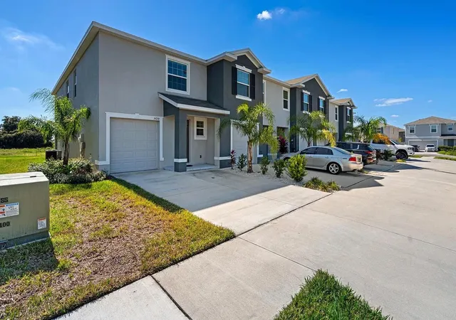 Photo 3 of Townhouse for sale at 34230 Redwood Dawn Ln, Wesley Chapel, FL 33543 | MLS# TB8555348 | Listing updated on 2026-10-09