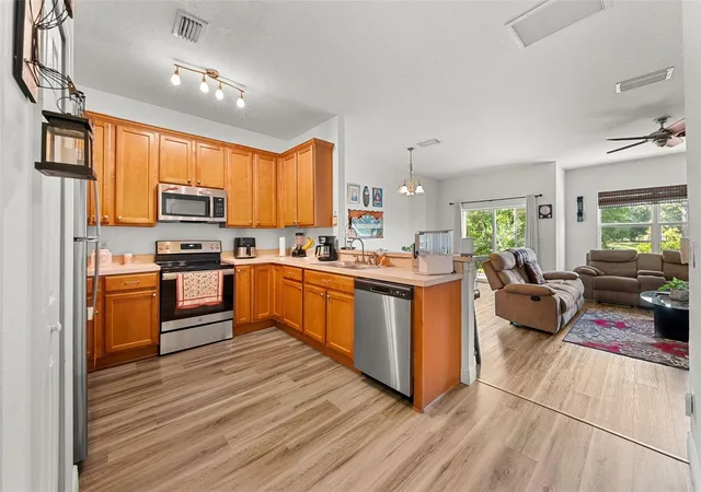 Photo 3 of Townhouse for sale at 9237 River Rock Ln, Riverview, FL 33578 | MLS# TB8555349 | Listing updated on 2026-10-07