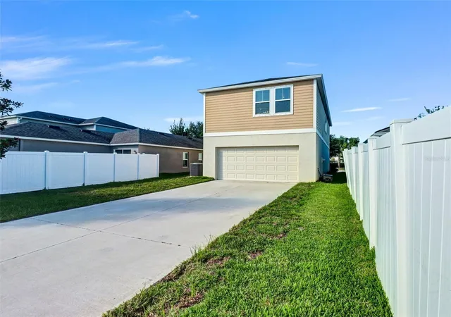 Photo 3 of Single family home for sale at 13018 Boggy Crk Dr, Riverview, FL 33579 | MLS# TB8555353 | Listing updated on 2026-10-23