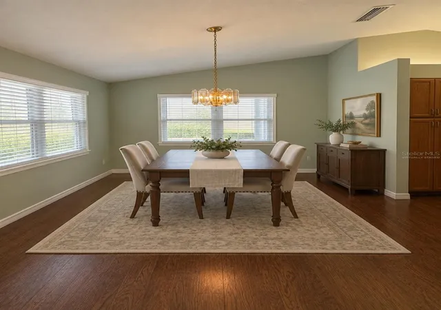 Photo 3 of Single family home for sale at 40101 Bowtie Dr, Lady Lake, FL 32159 | MLS# G5118702 | Listing updated on 2026-10-09