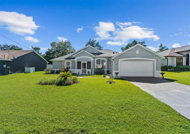 Photo 1 of Single family home for sale at 16 White Dove Ln, Palm Coast, FL 32164 | MLS# FC321934 | Listing updated on 2026-10-28