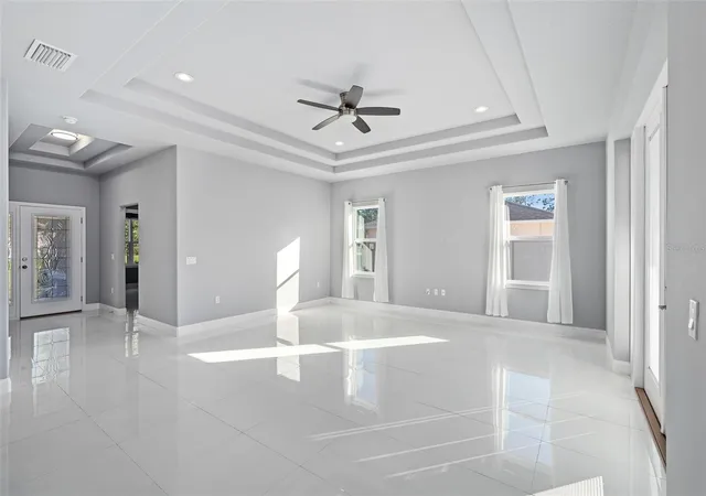Photo 3 of Single family home for sale at 20 Evansville Ln, Palm Coast, FL 32164 | MLS# FC321935 | Listing updated on 2026-10-24