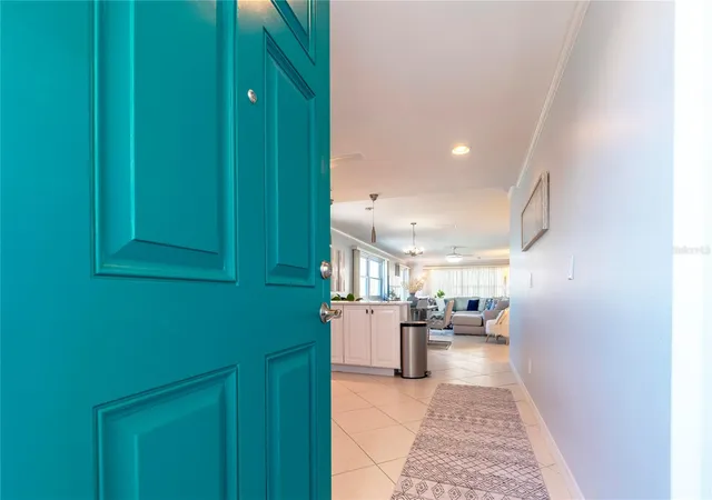 Listing Photo 4 - Condo for sale in building located at 2960 59Th St S, Gulfport, FL 33707 - Unit #215