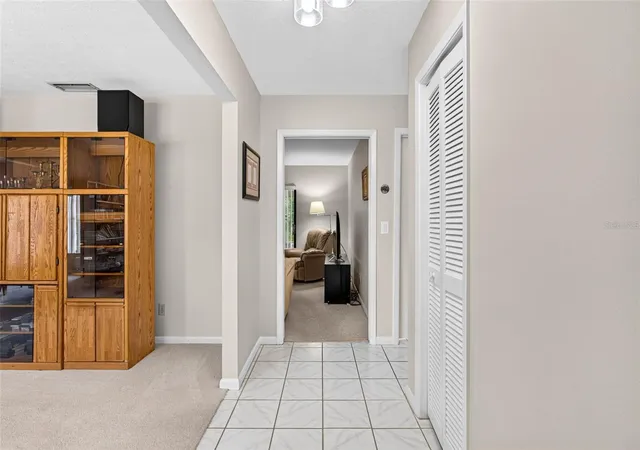 Photo 4 of Single family home for sale at 7220 Woodbrook Dr, Tampa, FL 33625 | MLS# TB8555378 | Listing updated on 2026-10-23