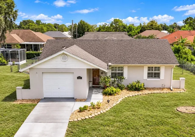 Photo 3 of Single family home for sale at 4206 Loquat Rd, Sebring, FL 33875 | MLS# TB8555381 | Listing updated on 2026-10-09