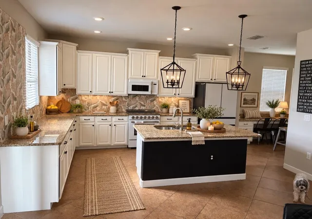 Photo 1 of Single family home for sale at 19421 Paddock View Dr, Tampa, FL 33647 | MLS# TB8555383 | Listing updated on 2026-10-07