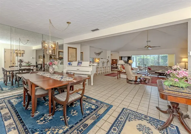 Photo 3 of Single family home for sale at 1250 Waterside Ln, Venice, FL 34285 | MLS# N6146077 | Listing updated on 2026-10-20