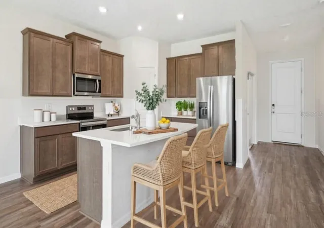 Photo 2 of Single family home for sale at 11860 Memorial Dr, Brooksville, FL 34613 | MLS# TB8555386 | Listing updated on 2026-10-07