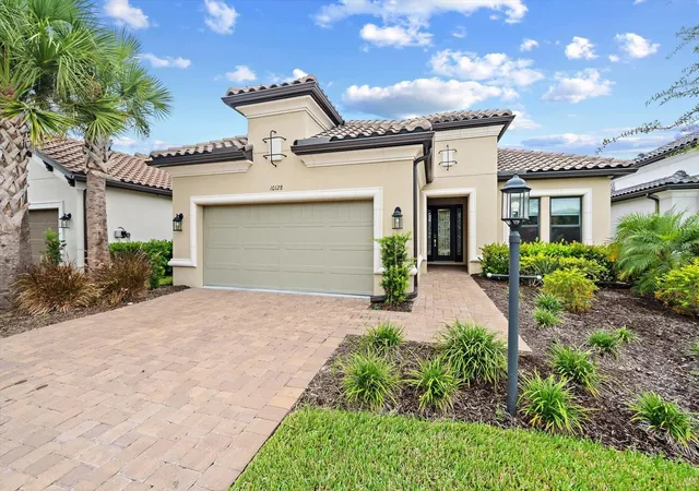 Photo 1 of Single family home for sale at 10128 Morning Mist Ln, Sarasota, FL 34241 | MLS# A4708644 | Listing updated on 2026-10-08
