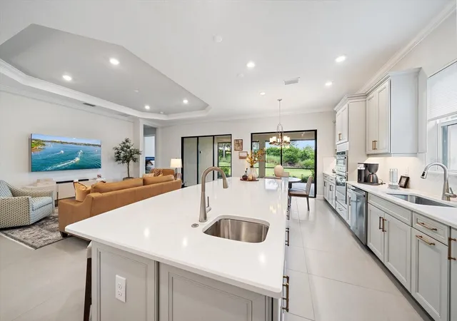 Photo 4 of Single family home for sale at 10128 Morning Mist Ln, Sarasota, FL 34241 | MLS# A4708644 | Listing updated on 2026-10-08