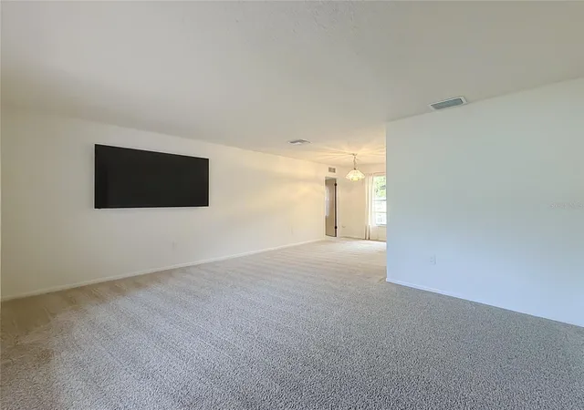 Photo 4 of Single family home for sale at 10617 Seminole Forest St E, Seminole, FL 33778 | MLS# O6447634 | Listing updated on 2026-10-07