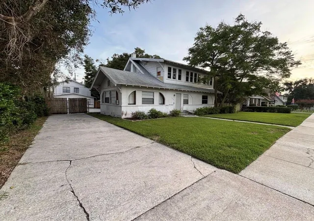 Photo 1 of Single family home for sale at 640 Ave I NW, Winter Haven, FL 33881 | MLS# P4940086 | Listing updated on 2026-10-09