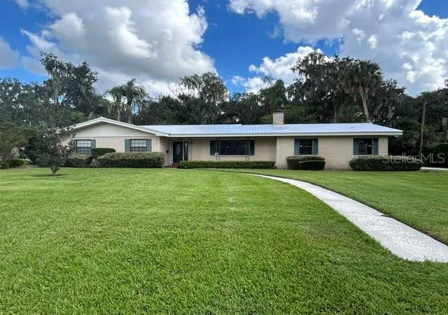Single family home for sale at 1950 Hermosa Ave, BARTOW, FL 33830 | MLS# B4902388