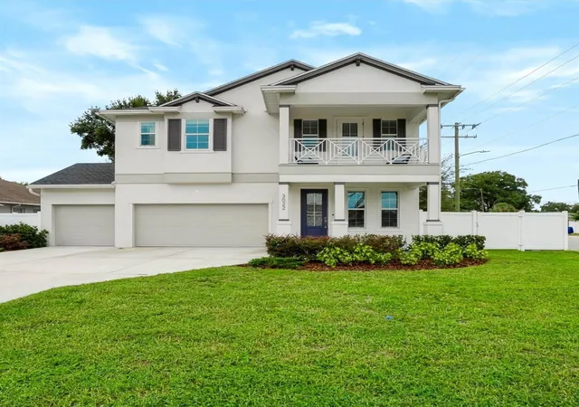 Single family home for sale at 3022 W Gray St, TAMPA, FL 33609 | MLS# TB8555392