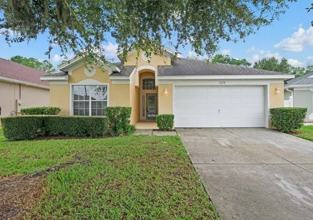 Photo 1 of Single family home for sale at 3179 Stonehurst Cir, Kissimmee, FL 34741 | MLS# O6447638 | Listing updated on 2026-10-27