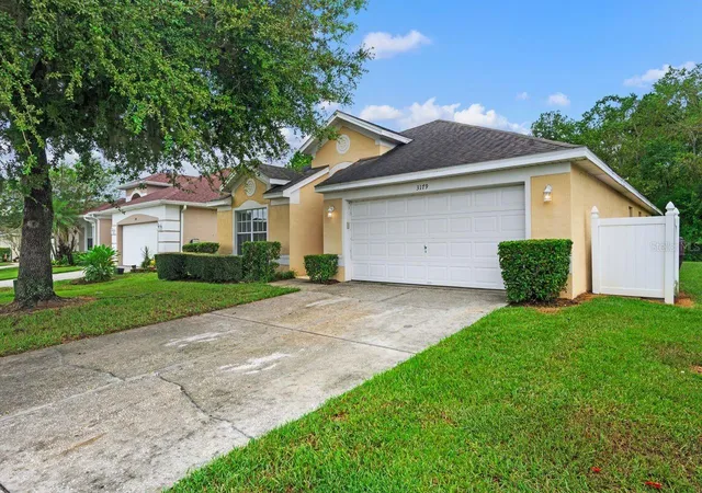 Photo 4 of Single family home for sale at 3179 Stonehurst Cir, Kissimmee, FL 34741 | MLS# O6447638 | Listing updated on 2026-10-27