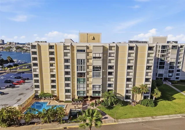 Condo for sale at 830 S Gulfview Blvd #604, CLEARWATER BEACH, FL 33767 | MLS# TB8555396
