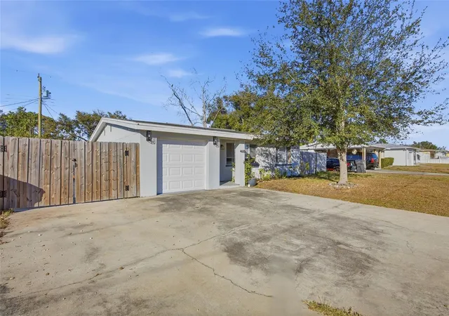 Photo 3 of Single family home for sale at 4681 55th Avenue N, Saint Petersburg, FL 33714 | MLS# TB8555401 | Listing updated on 2026-10-07