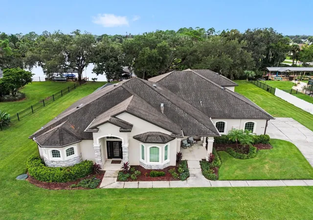 Photo 1 of Single family home for sale at 16206 E Shirley Shrs Rd, Tavares, FL 32778 | MLS# O6447645 | Listing updated on 2026-10-07